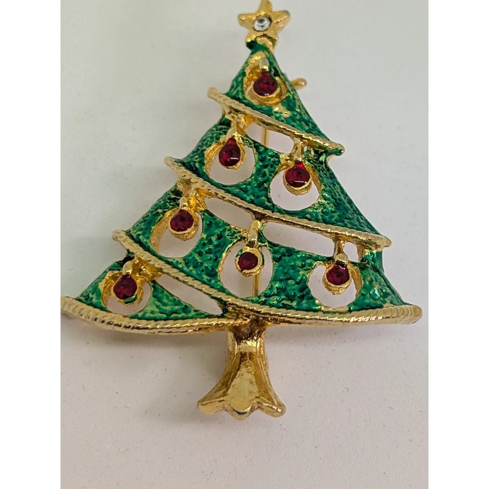 Vintage‎ Christmas Tree Gold-Tone Red Drop Rhinestone Brooch Pin